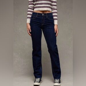 AEO Regular Hi-Rise Straight Super Stretch X4 Jeans